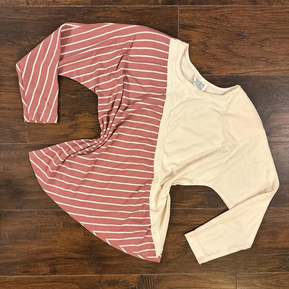 80s asymmetrical blouse Coscob women’s size medium mauve and cream stripes